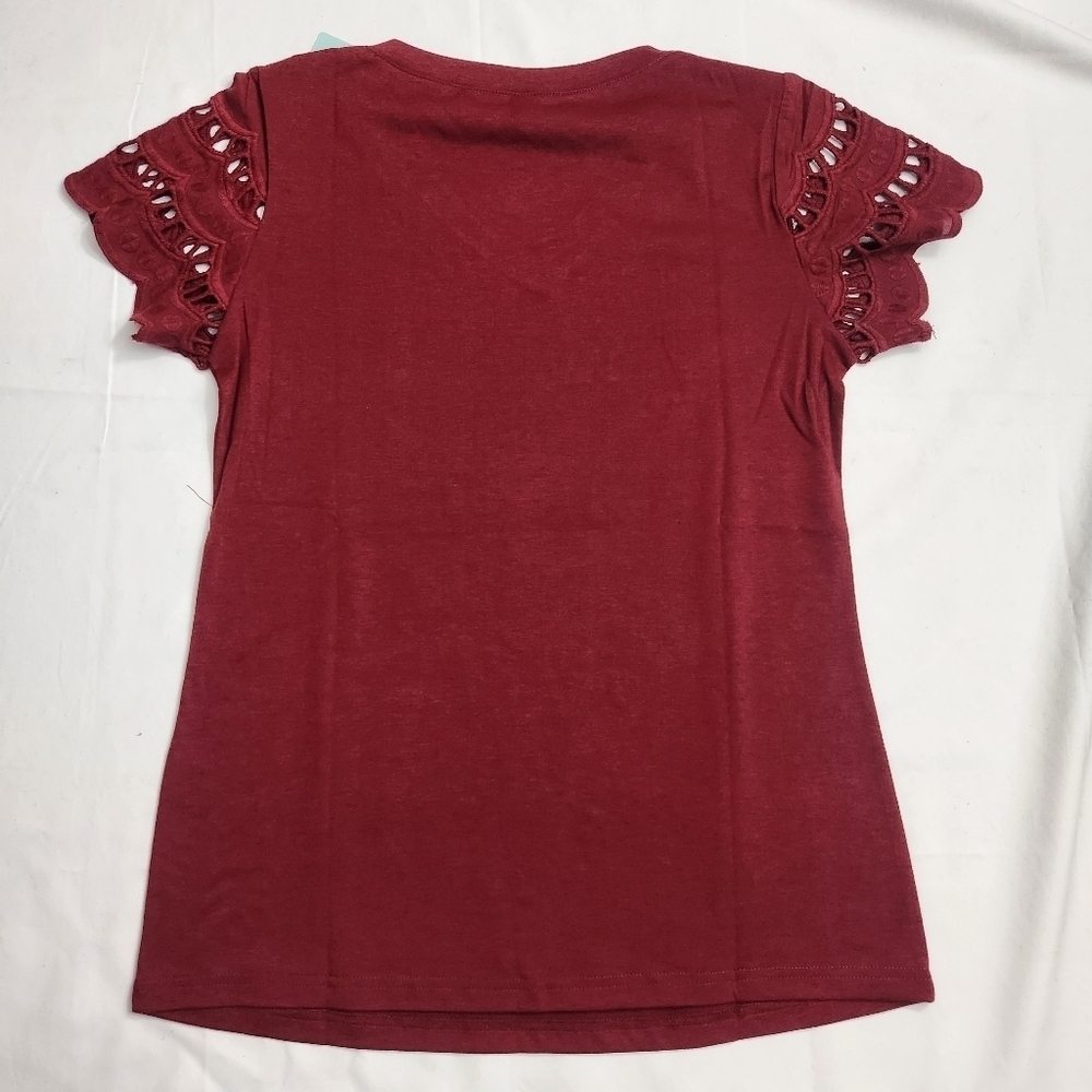 3/$25 Ruby Red short sleeve tee shirt embroidered eyelet NWT Wiholl size S - Picture 8 of 9